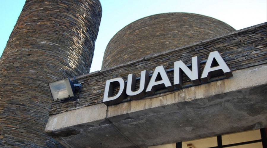 Edifici de la Duana a la frontera del Riu Runer