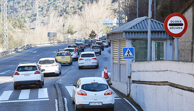 Cues a la frontera sud.